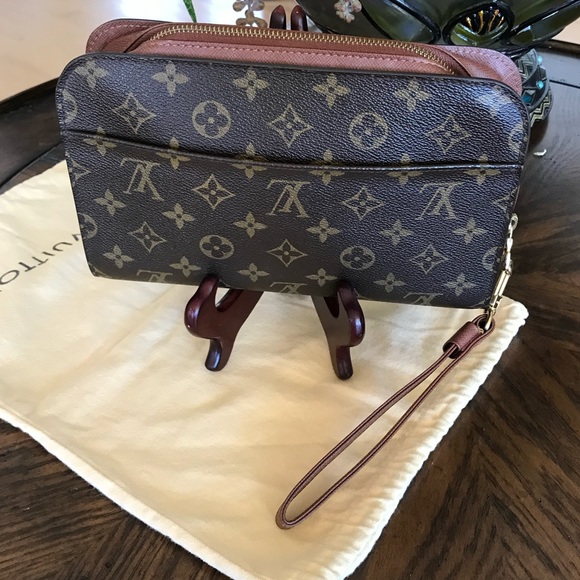 Gorgeous Louis Vuitton Monogram Orsay